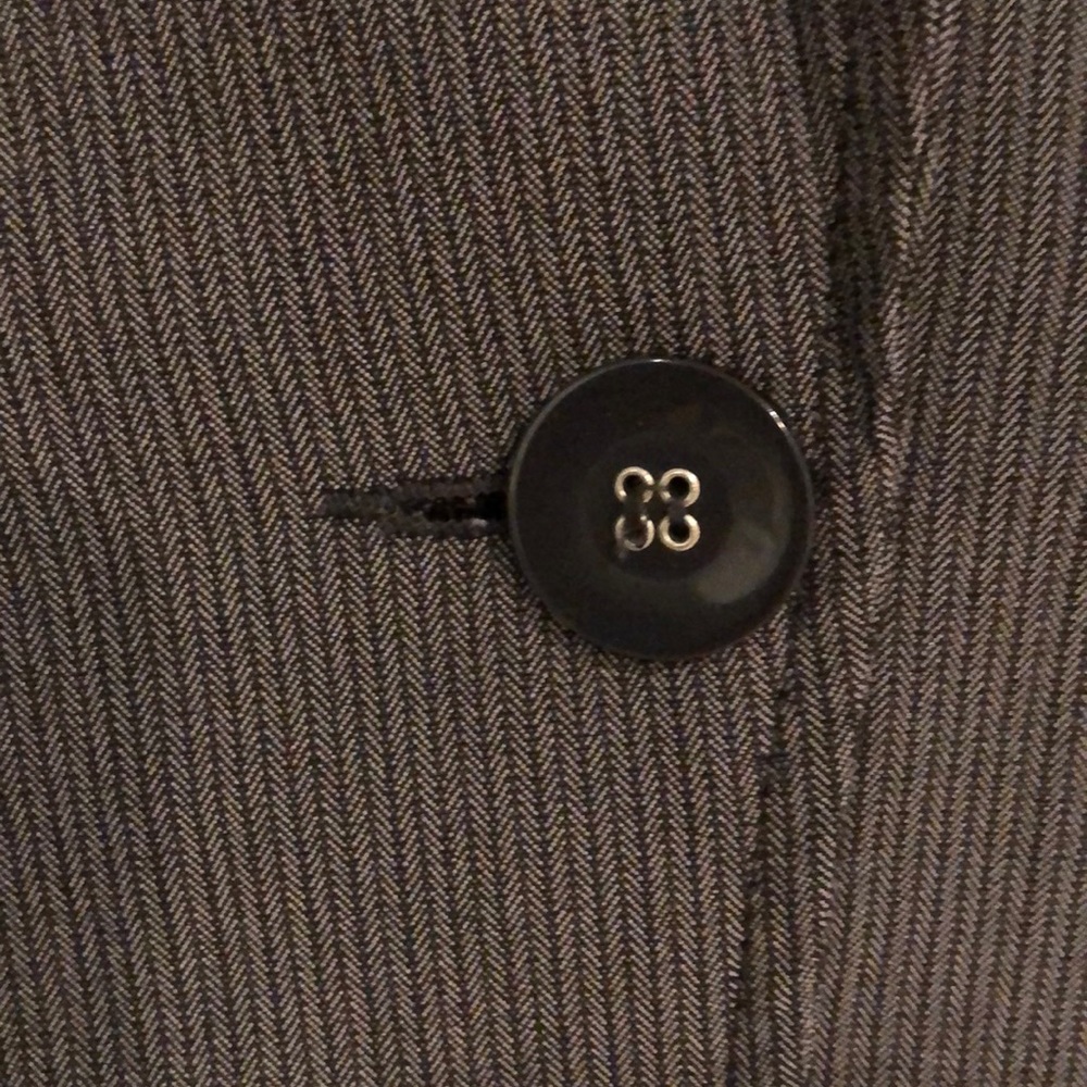 Short Blazer - Picture 3 of 4